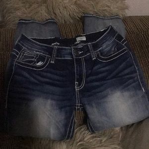 BKE SHORT ANKLE JEANS 29 with 28 length. NWOT